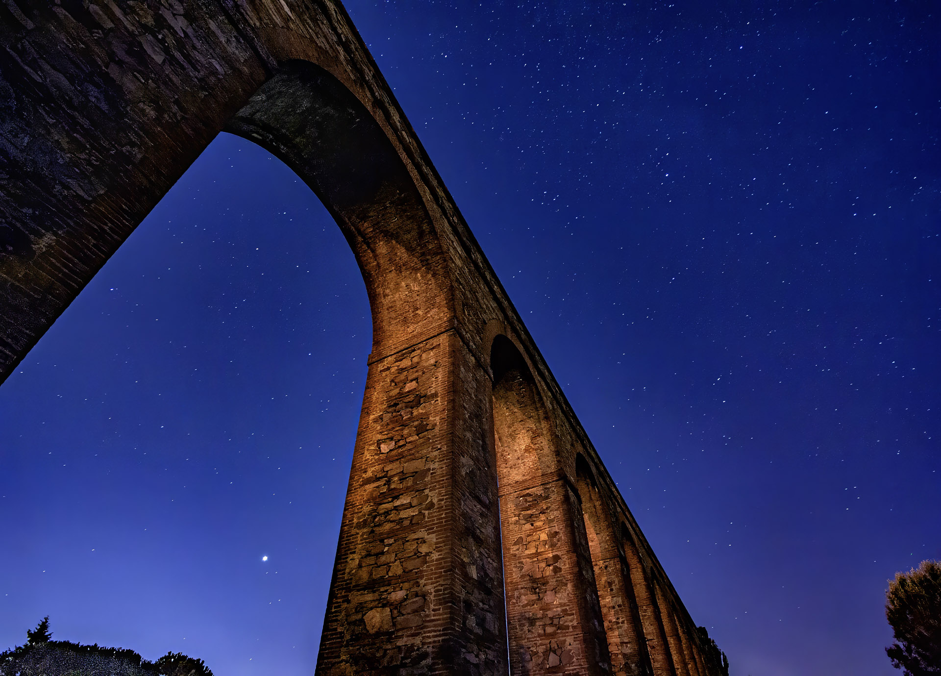 Lucca - notte agli archi